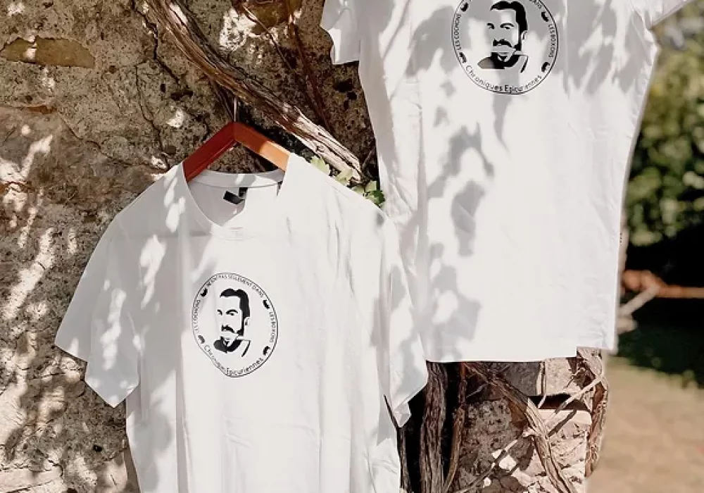 T-SHIRT « Les cochons ne sont pas seulement dans les boxons »